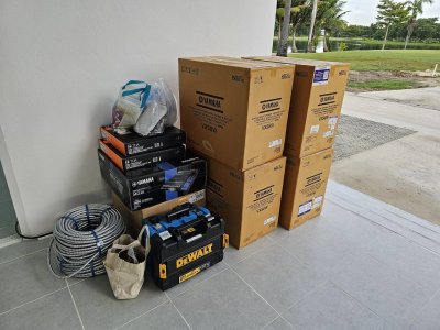 สนามกอล์ฟเลควูด