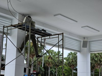 สนามกอล์ฟเลควูด