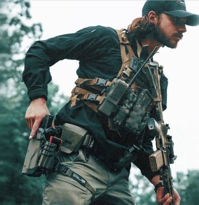 Wilder Tactical Urban Assault Covered Handcuff Pouch (แบบ Fight Light Malice Clip)