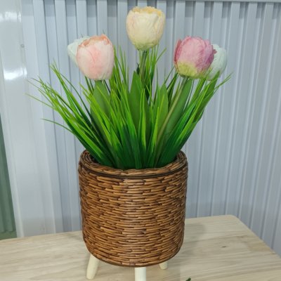ดอกทิวลิปปลอมดอกไม้ประดิษฐ์ในตะกร้าสานหวายเทียม (พลาสติก) Artificial Tulip in plastic basket