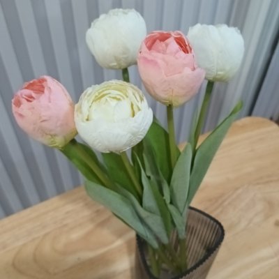 ดอกทิวลิปปลอมดอกไม้ประดิษฐ์ในตะกร้าสานหวายเทียม (พลาสติก) Artificial Tulip in plastic basket