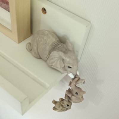ชุดตุ๊กตาช้างเรซิ่นสำหรับตกแต่งผนัง Resin Elephant Doll Set for Wall Decoration