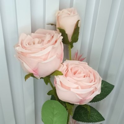 ดอกกุหลาบปลอมดอกไม้ประดิษฐ์ดอกใหญ่สวยเหมือนจริงก้านยาว61ซม.Artificial large rose flower