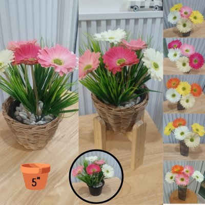 ดอกเยอบีร่าปลอมในตะกร้าสานหวายเทียม (พลาสติก)ขาไม้ Artificial gerbera(copy)