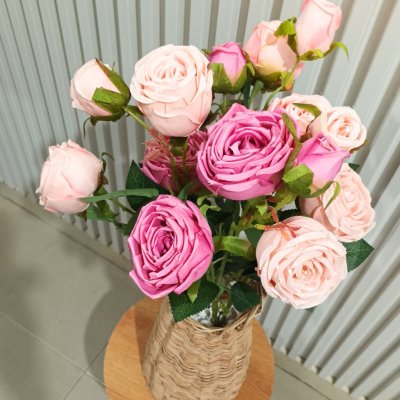 ดอกกุหลาบปลอมดอกไม้ประดิษฐ์ 5 กิ่งต่อช่อ แจกันหวายทรงสูง Artificial rose flowers
