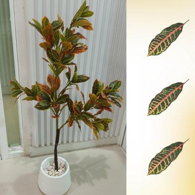 ต้นโกสนปลอมต้นไม้ประดิษฐ์ Artificial / Fake Croton Tree