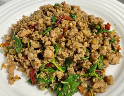 ข้าวกะเพราหมูสับ