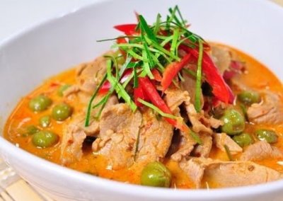 ข้าวพะแนงหมู