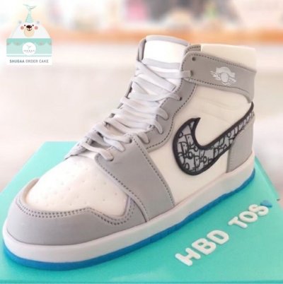 เค้กกระเป๋า แบรนด์เนม เครื่องสำอางค์