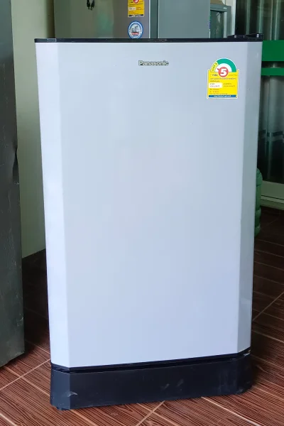 ตู้เย็นพานาโซนิค NA-AH148 ขนาด 4.9 คิว