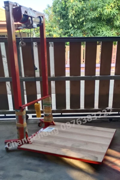 ลิฟยกสินค้า รับประกอบรถยกสินค้า ขึ้นลงท้ายรถกระบะ