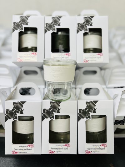 ของชำร่วยงานศพแก้วน้ำสายหนัง พร้อมกล่อง