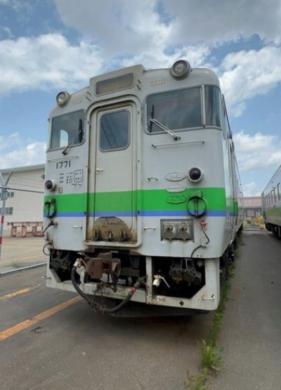 DIESEL MULTIPLE UNIT (DMU) KIHA 40 SERIES