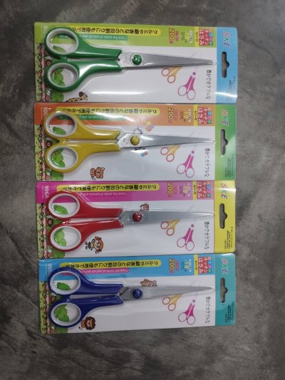 906A#กรรไกร 6.5นิ้ว บรรจุ12ชิ้น/แพ็ค ราคา15บาท/ชิ้น