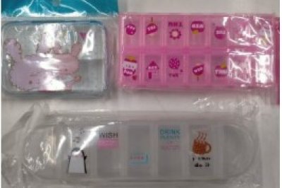 กล่องใส่ยา คละแบบบรรจุ 12ชิ้น/แพ็ค  ราคา 15บาท/ชิ้น