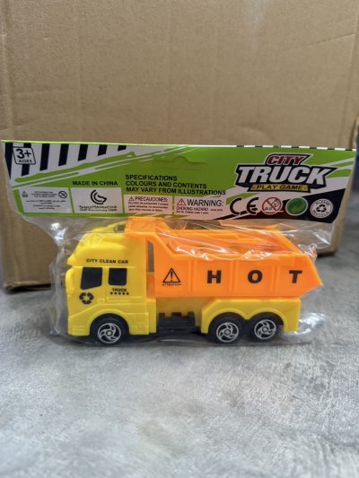 881B#รถเทศบาลถุง แพ็ค / 12 ชิ้น ราคา 25 บาท