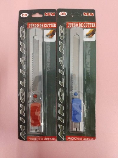 B0979#คัตเตอร์6นิ้ว บรรจุ12ชิ้น/แพ็ค ราคา10/ชิ้น