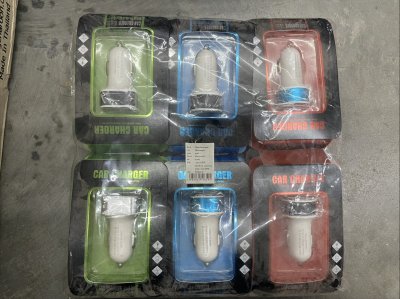 หัวเสียบชาร์ทในรถสายUSB(กล่อง) แพ็ค/ 12 ชิ้น ราคา20บาท