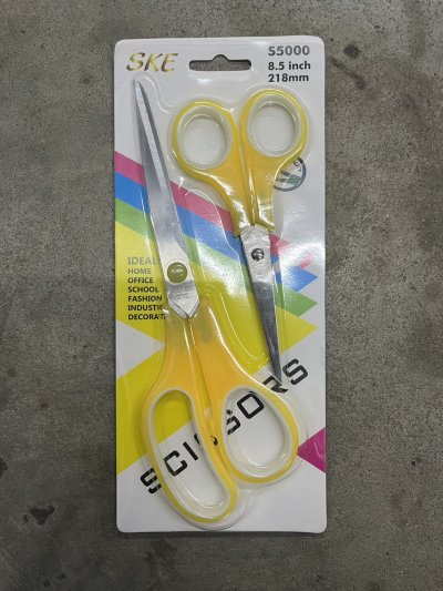 CSP5000#กรรไกรด้ามสีแพคคู่ 8*8.5 นิ้ว 12ชิ้น/แพ็ค ราคา20บาท