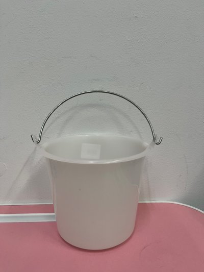 ถังน้ำแข็งพลาสติกหูขาว./อินเตอร์