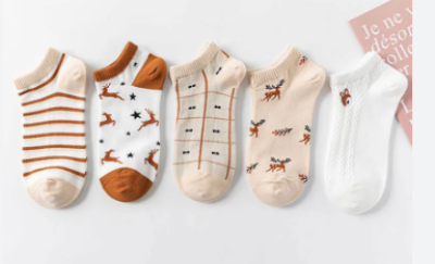 ถุงเท้าผู้หญิง