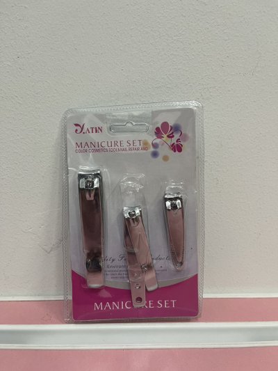 6045-1#กรรไกรตัดเล็บ1*3 12ชิ้น/แพ็ค ราคา20บาท