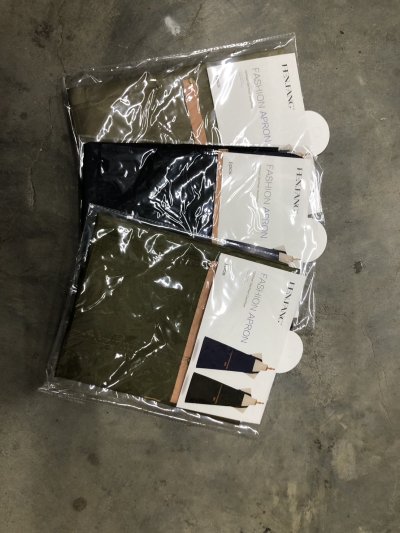 A294-46#ผ้ากันเปื้อน 12 ชิ้น/แพ็ค ราคา 89 บาท
