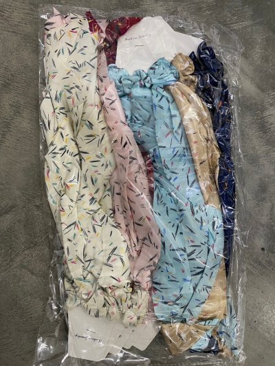 81036#ยางรัดผมผ้ายาว 35cm คละลายคละสี 12ชิ้น/แพ็ค ราคา20บาท