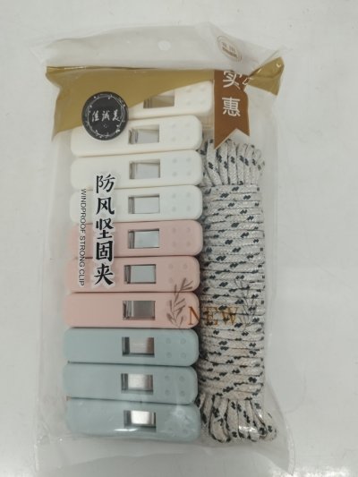 A037-186 กิ๊บหนีบผ้าพร้อมเชือก 12ขิ้น/แพ็ค ราคา39บาท