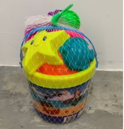 ตักทรายถังใหญ่ลายการ์ตูน