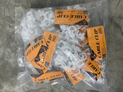 PL-5579#ตัวล็อคสายไฟบรรจุ12ชิ้น/แพ็ค ราคา20/ชิ้น