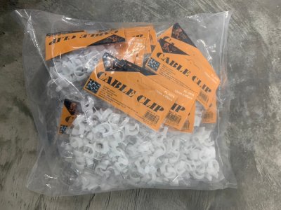 PL-5576#ตัวล็อคสายไฟบรรจุ12ชิ้น/แพ็ค ราคา20/ชิ้น