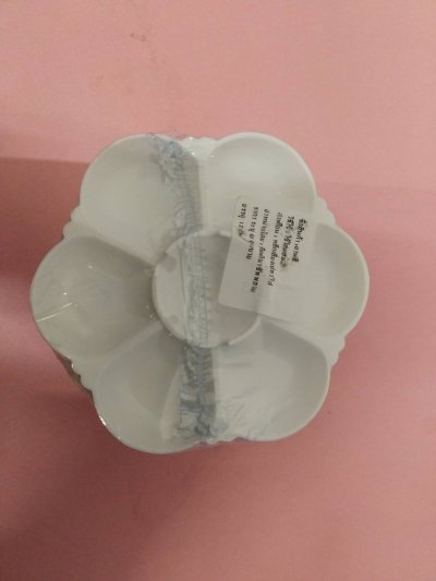 0002#จานสีดอกไม้ขาวเล็ก 12ชิ้น/แพ็ค ราคา5บาท