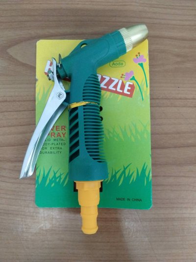 หัวฉีดน้ำสีทอง บรรจุ12ชิ้น/แพ็ค ราคา25/ชิ้น