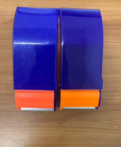 ที่ตัดเทปOPP คละแบบ บรรจุ12ชิ้น/แพ็ค ราคา20บาท/ชิ้น