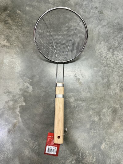 LH-5027#กระชอนด้ามไม้ 16CM.