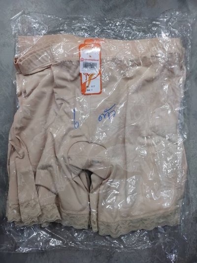 สเตย์ลูกไม้ F