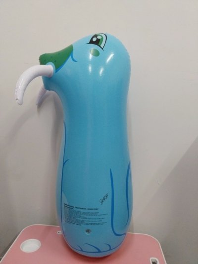 J268-04#แมวน้ำล้มลุกเป่าลม