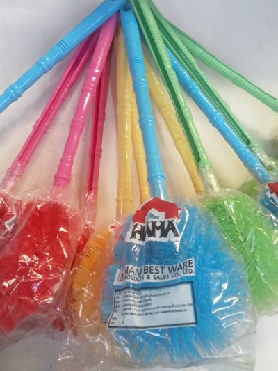 TB007# แปรงล้างห้องน้ำ2สีไนล่อนด้ามวายทูเค บรรจุ12ชิ้น/มัด ราคา20บาท/ชิ้น