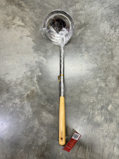 LH-5485#กระบวยด้ามไม้ 35CM.