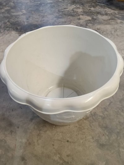 101#อ่างมังกรสีขาว