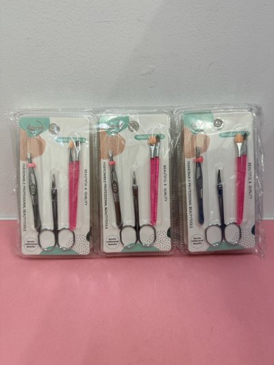 A039-129#ชุดแต่งเล็บ โหล/ 12ชิ้น ราคา 20 บาท