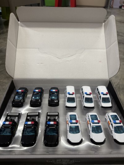 67953#ของเล่นรถ  12ชิ้น / ลัง  ราคา 20 บาท