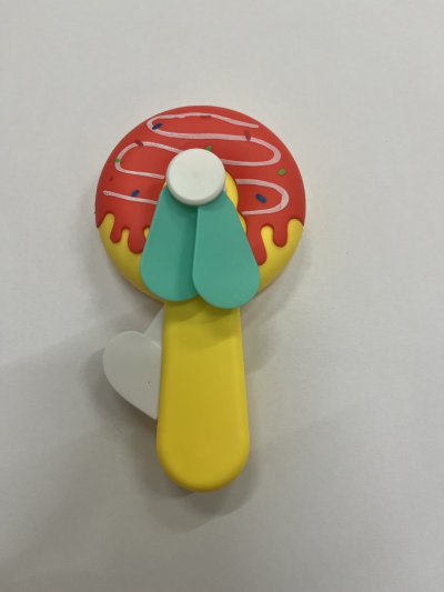 A300-11#พัดลมมือบีบ บรรจุ 24ชิ้น/กล่อง ราคา25บาท/ชิ้น