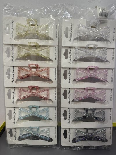 81577#กิ๊บหนีบผมคละสี 7.5 นิ้ว 12ชิ้น/แพ็ค ราคา 20 บาท