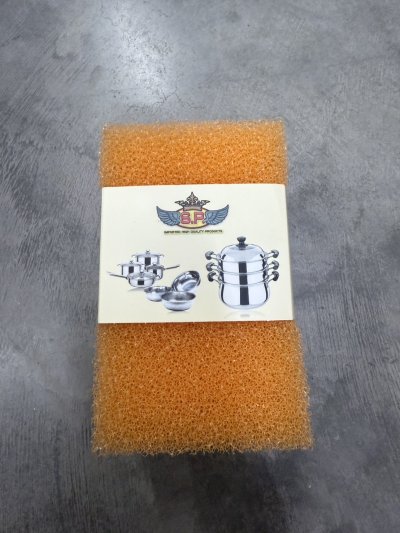 J057-09 ฟองน้ำคมคม3ชิ้น 12ชิ้น/แพ็ค ราคา 20 บาท