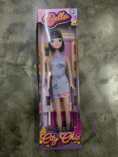 228#ตุ๊กตาบาร์บี้กล่อง