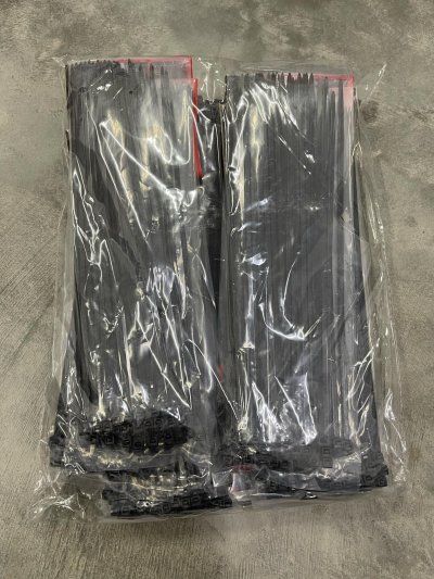 A039-71 เคเบิ้ลไทร์60เส้นสีดำขาว บรรจุ12ชิ้น/แพ็ค ราคา20/ชิ้น