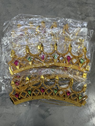 22704#มงกุฎเจ้าหญิง (ทอง) โหล/ 12ชิ้น ราคา 15 บาท