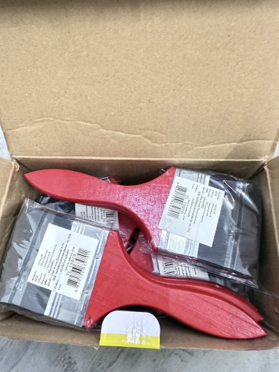 13970#แปรงทาสี 3นิ้ว 6.2M 12 ชิ้น /โหล ราคา 15 บาท